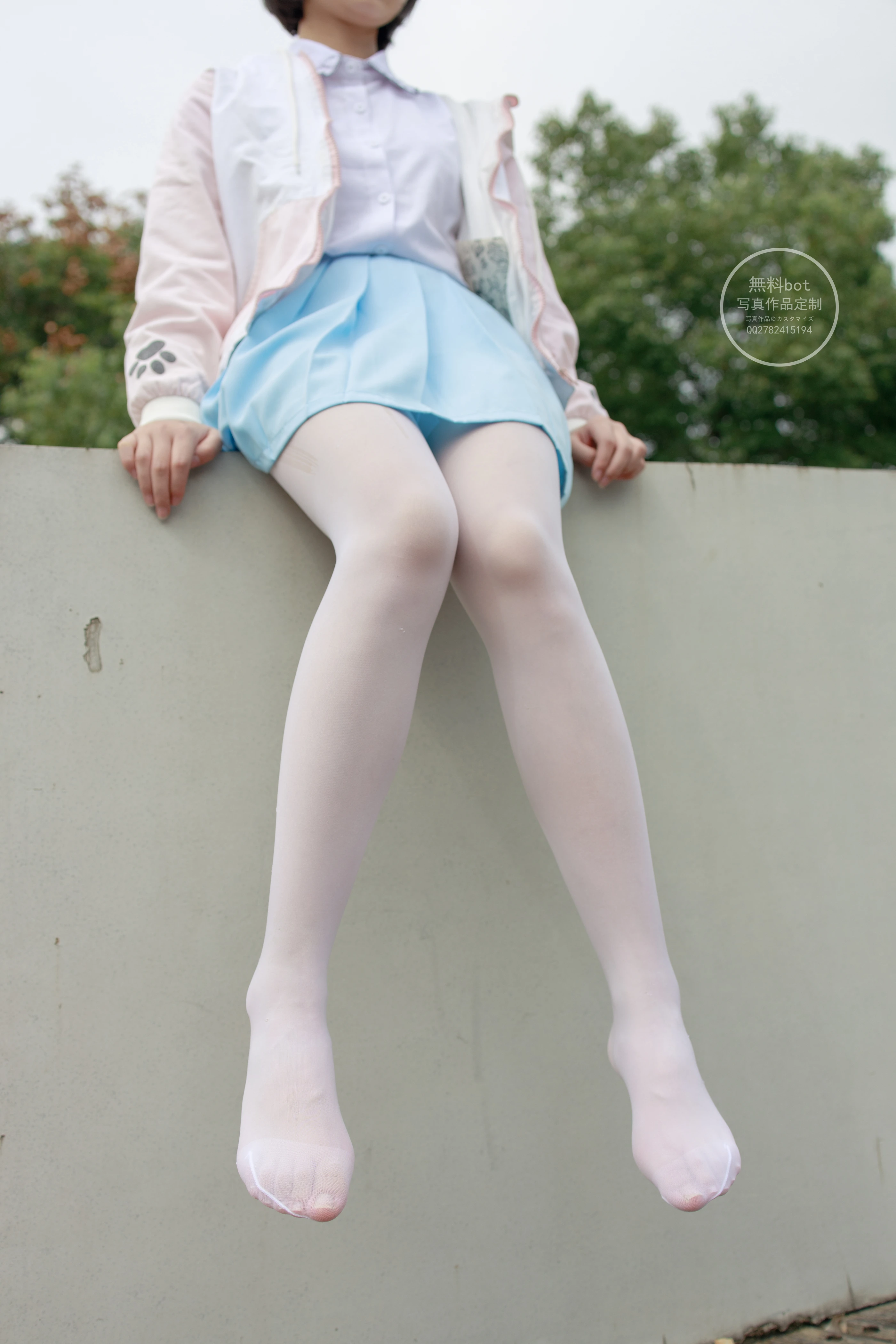 森萝财团 有料005  小茵 公园白丝 [68P]插图9